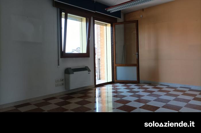 Affitto Immobili uso ufficio - ambulatorio PERFETTO UFFICIO IN POSIZIONE STRATEGICA a Pieve di Soligo (TV)